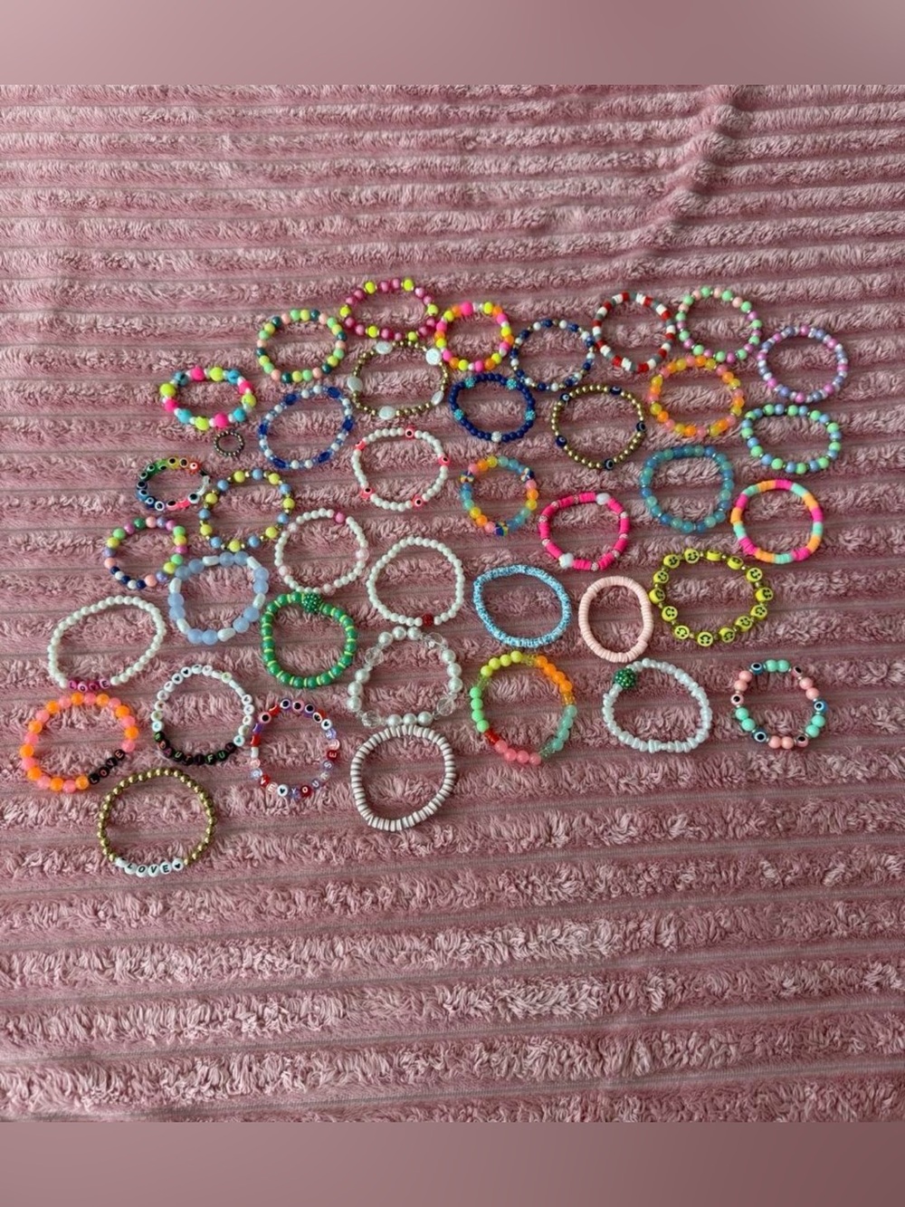 $3 per bracelet ! (3 min)Can make custom beaded bracelets /necklaces as well!